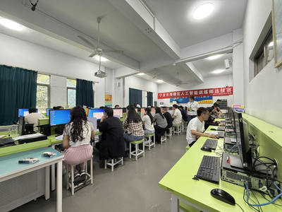 技能与爱好“共舞” 宁波海曙以赛促学，开启职业技能竞赛与技术服务咨询新篇章